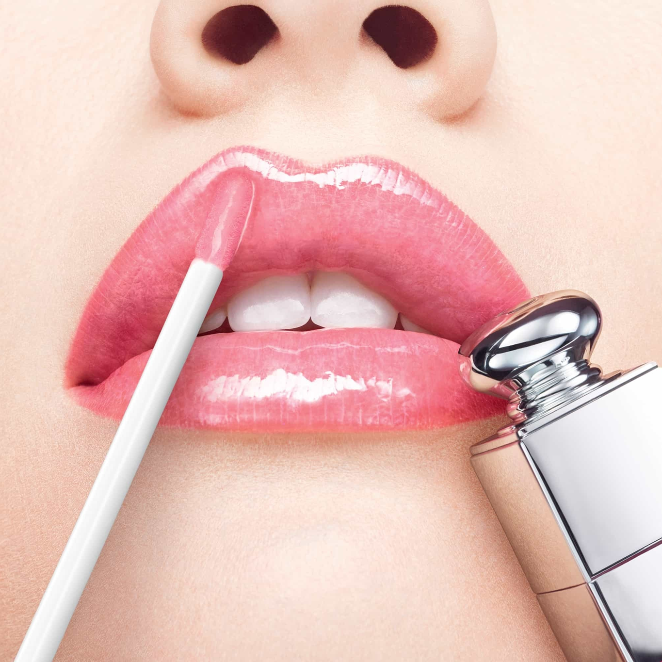 Son Dưỡng Môi Dior Collagen Addict Lip Maximizer